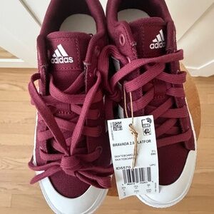 NEW WOMEN'S BRAVADA 2.0 PLATFORM BURGUNDY/MAROON/WHITE